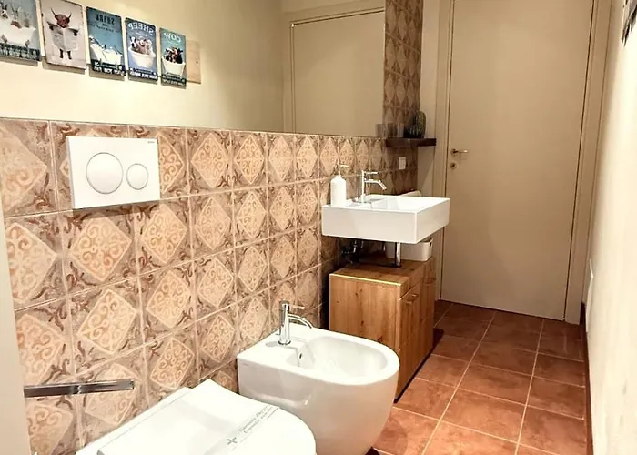 Residenza Palazzo Gherardi פארמה